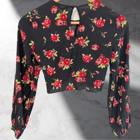 Zara Floral Print Long Sleeve Crop Top - Picture 3 of 4